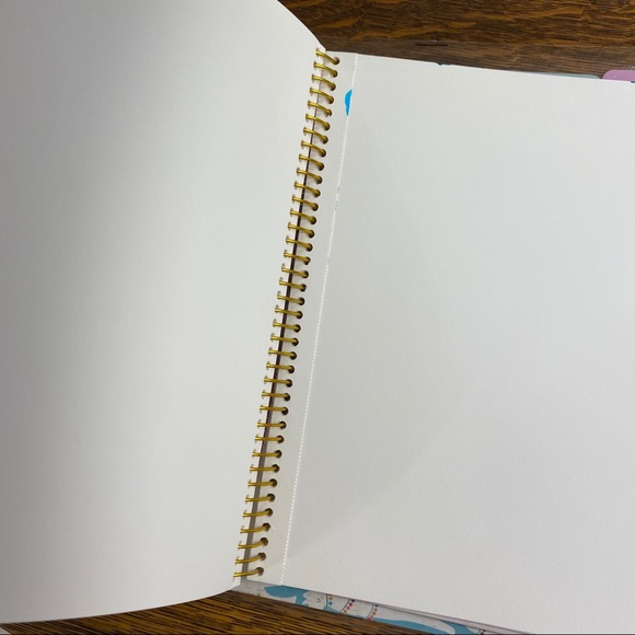 Sketchbook & File Folder Bundle - Picture 4 of 16